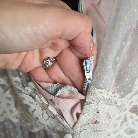 Elegant Lace Trimmed Maxi Dress VINTAGE, PROM , HIPPIE BOHO - Picture 7 of 11